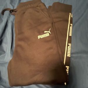 Puma sweatpants size 8